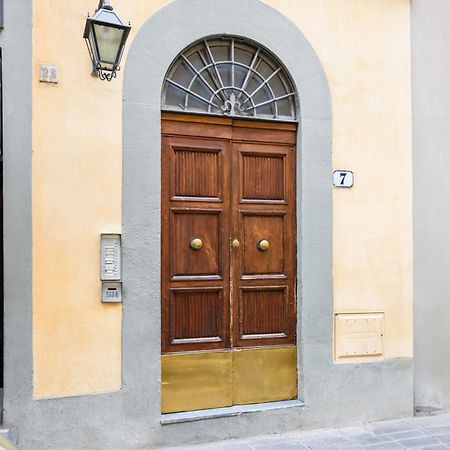 Il Nido Di Santa Croce By Mmega Apartman Firenze Kültér fotó